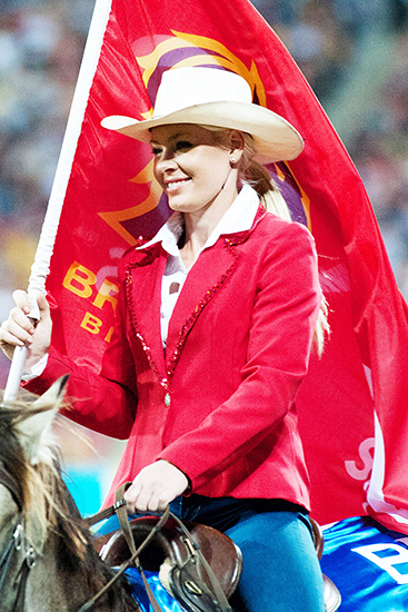 Natalie_at_Suncorp_Stadium_photo_by_Bob Jones Photography