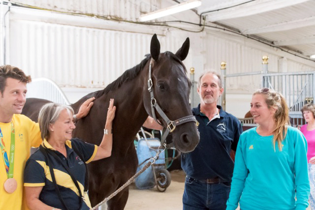 Santa with his owners, rider and groom - FULL CAPTION IN EMAIL